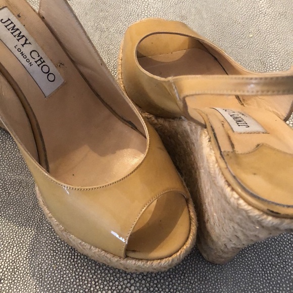 JIMMY CHOO Espadrilles Wedge Straw Nude Patent Leather Size 38, 1-4.5” Sm stain - Picture 9 of 10